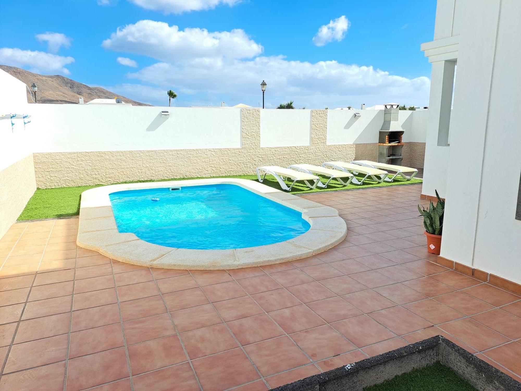 Villa Linda Con Piscina Privada Playa Blanca  Extérieur photo